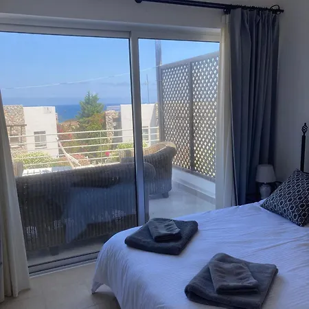 Charming 2-bedroom With Ocean Views In Baheli * Kalogrea