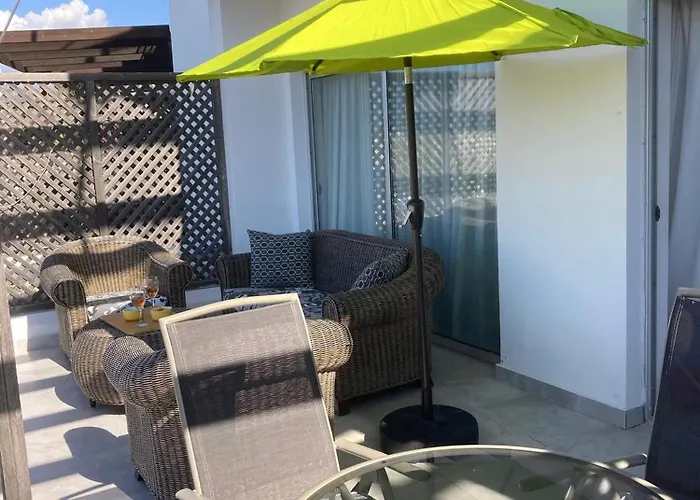 Apartman Charming 2-bedroom With Ocean Views In Baheli